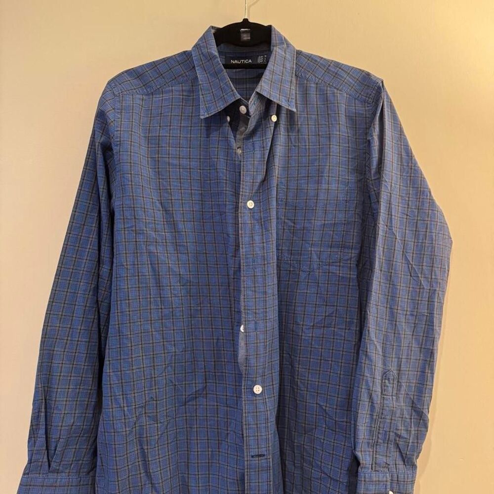 Nautica Men's Blue Button Down Shirt
